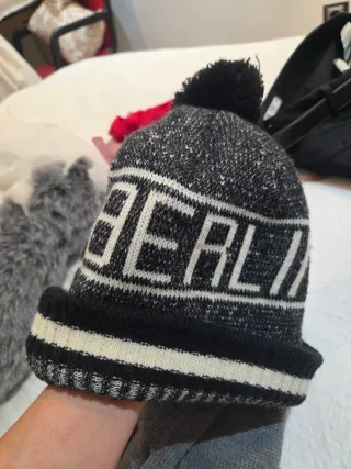 Gorro y guantes de invierno