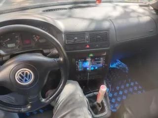 Volkswagen Golf 2002