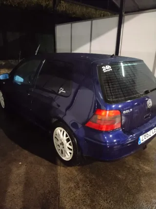 Volkswagen Golf 2002
