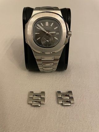 Patek Philippe Nautilus Reloj Plata y marrón