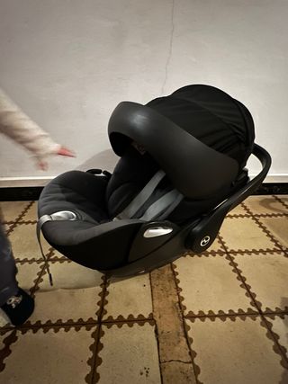 Silla de coche Cybex, con base Isofix