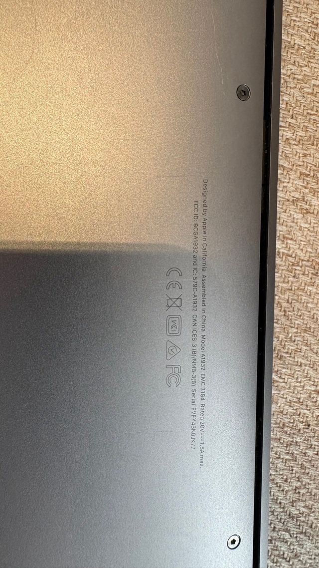 MacBook Air Retina Plata