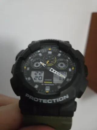 Reloj Casio G-Shock Negro y Verde Militar