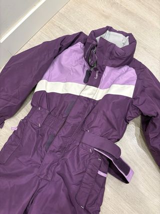 Buzo de nieve/esquí infantil morado talla 8