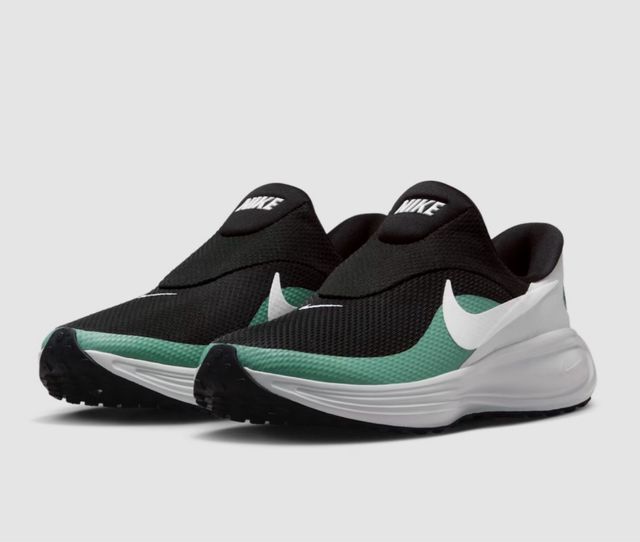 Zapatillas Nike Negras y Verdes