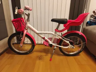 Bicicleta infantil Decathlon 16 blanca y  rosa