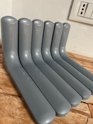 Supporti a L per mensole