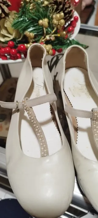 Bailarinas Comunión Perlas Blancas y Doradas