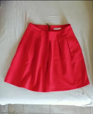 Falda Stradivarius Roja Talla S