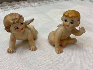 Figura bebé porcelana ángel