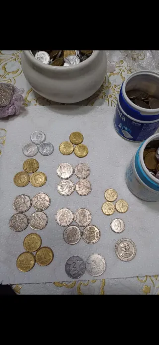 Monedas variadas