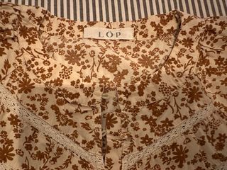 Blusa LÖP Muñeca de trapo floral
