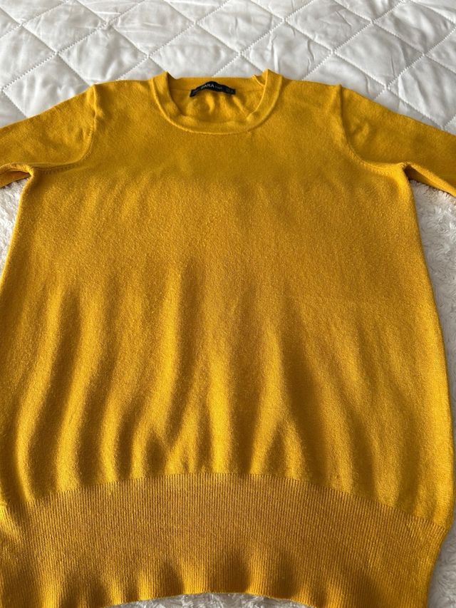 Suéter Zara chica amarillo