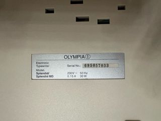 Máquina de escribir Olympia Splendid MD