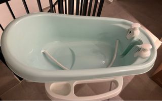 Bañera para bebé con soporte