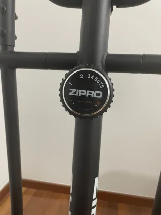 Bicicleta Elíptica Zipro Shox RS