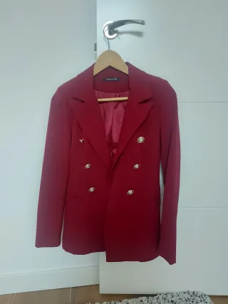 Blazer Granate Doble Botonadura