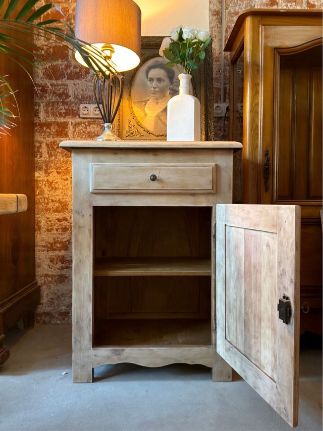 Piccolo mobile ausiliario francese in rovere