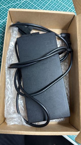 XITAIAN ADP-200JB D 20V 10A 200W 6.0x3.7mm