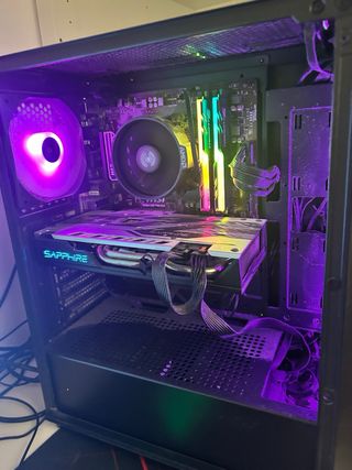 PC Gaming con luces LED