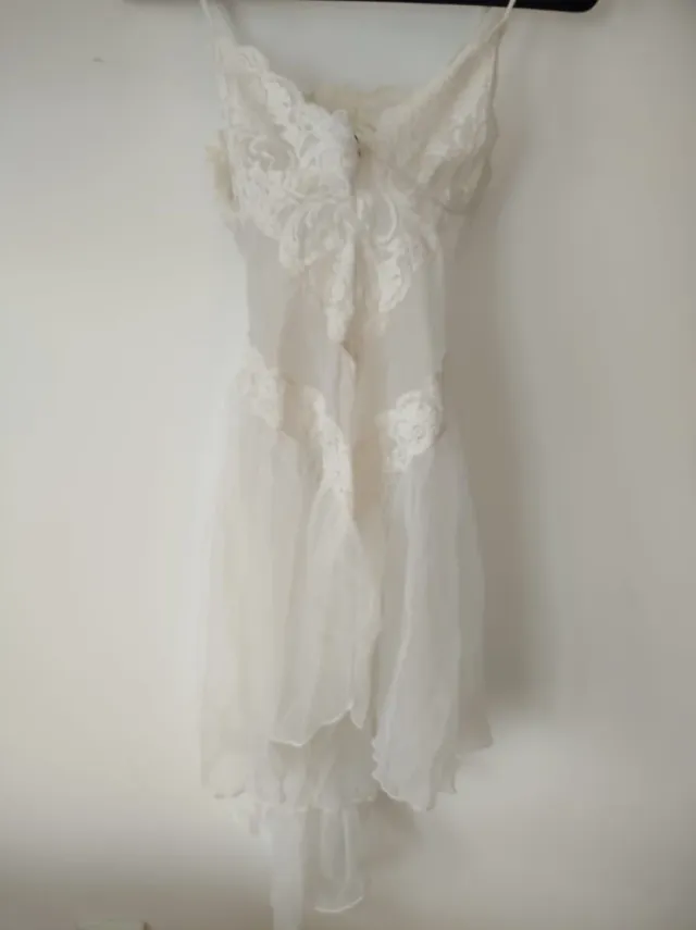 Salto de cama encaje transparente