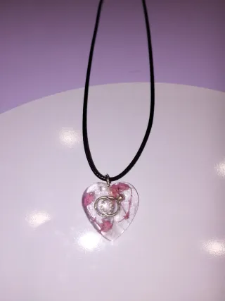 Collar Corazón Resina Flores o con alianzas