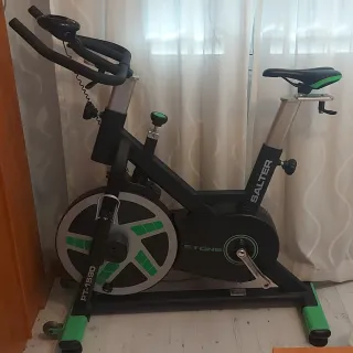 Bicicleta Spinning Salter PT-1590