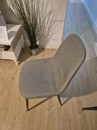 TRES sedie grigie in tessuto