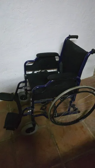 Silla Plegable Ruedas ARDEA del fabricante MORETTI