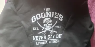 Sudadera The Goonies Negra