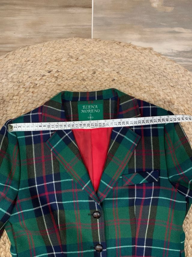 Americana Elena Moreno cuadros verde Talla 42