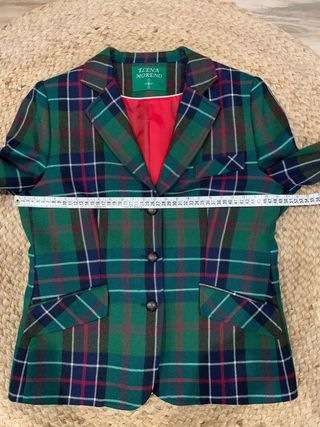 Americana Elena Moreno cuadros verde Talla 42