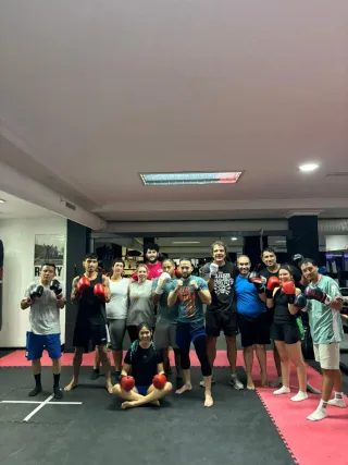 Clases de Boxeo, Kickboxing, calistenia y más.