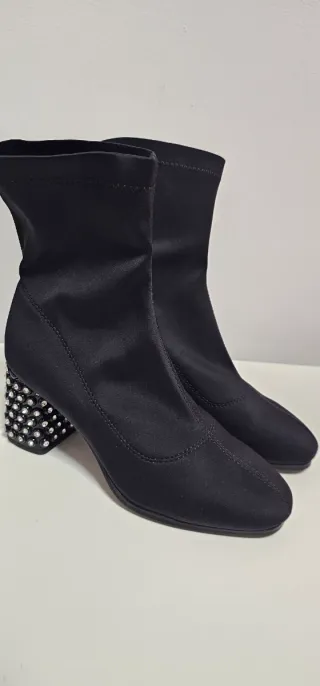 Botines negros de fiesta