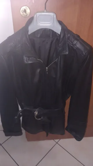 Giubbotto in pelle donna nero