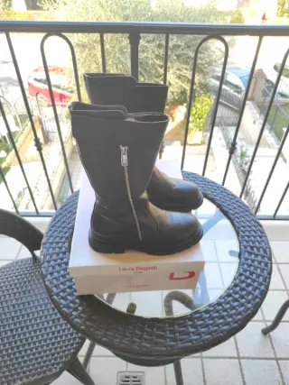 Stivali Laura Biagiotti neri