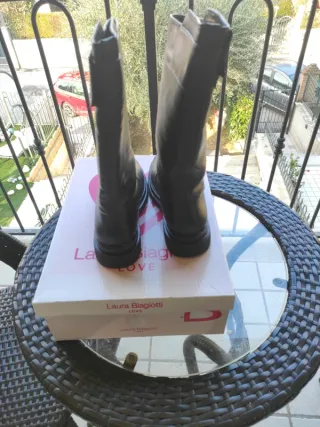 Stivali Laura Biagiotti neri