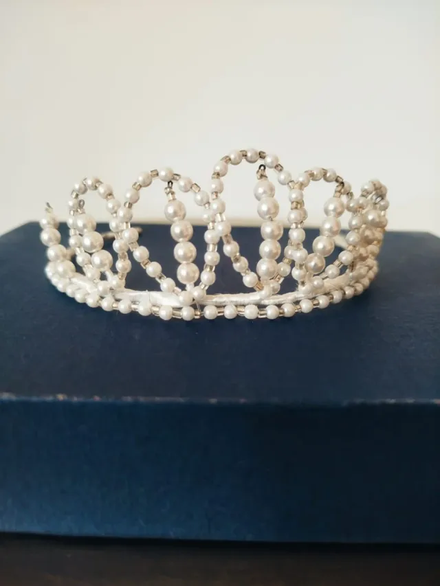 Diadema de perlas para boda