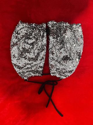 Top lentejuelas plateadas y negras