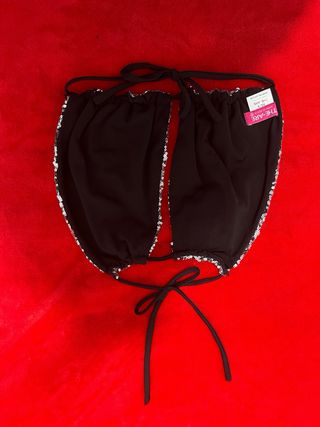 Top lentejuelas plateadas y negras