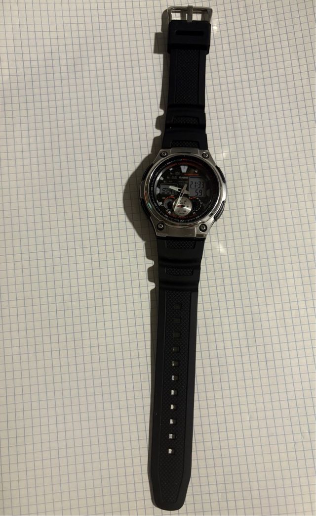 Reloj Casio Pulsera Negro y Plata