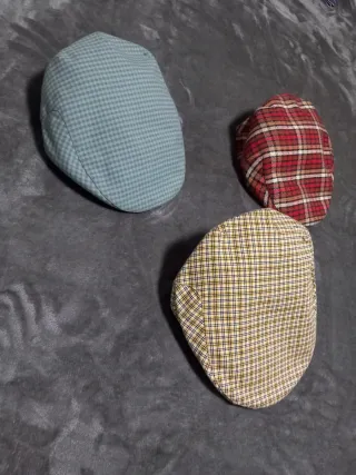 Gorro/Boina a cuadros (3 uds)