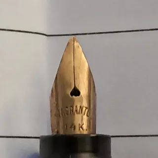 Penna stilografica Vulcan laminata oro 18 K.