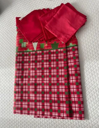 Tovaglia e tovaglioli natalizi