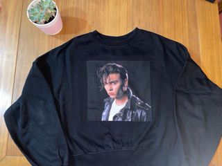 Sudadera Negra con Estampado de Johnny Depp