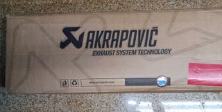 Colector Akrapovic sin catalizador Honda X-ADV