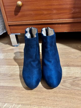 Botines tacón azul marino