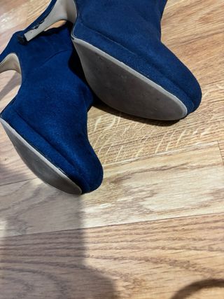 Botines tacón azul marino