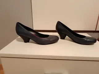 Zapatos de cuña azul marino talla 36