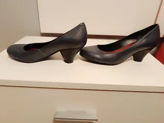 Zapatos de cuña azul marino talla 36
